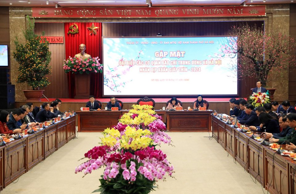 Lãnh đạo Thành phố Hà Nội gặp mặt đại biểu các cơ quan báo chí